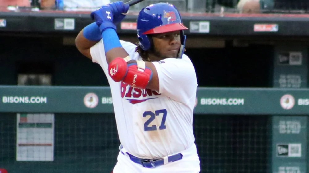 Blue Jays to call up Guerrero Jr. for debut on Friday