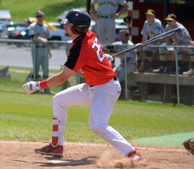 Toronto Mets alum Liam Hicks (Toronto, Ont.) had three hits, four walks and four runs in three games for the Mineral Area College Cardinals. Photo: Daily Journal