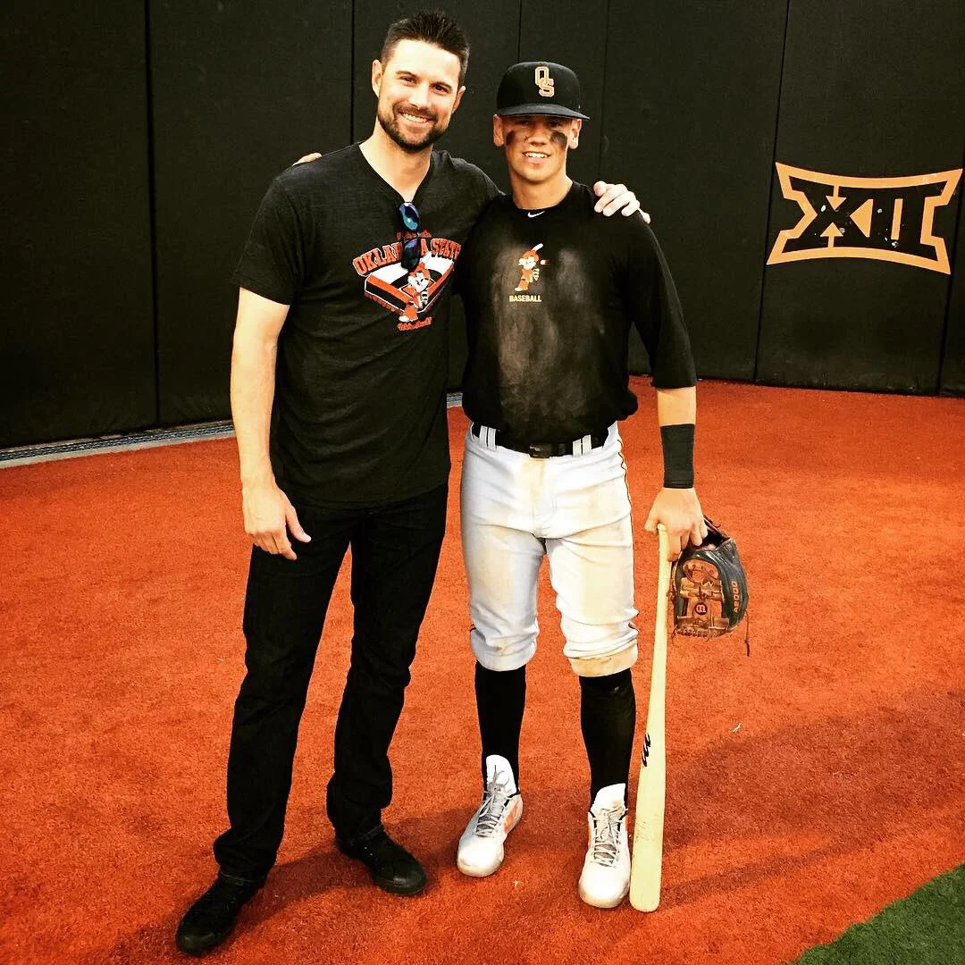 Ontario Blue Jays alum Max Hewitt (Midhurst, Ont.), shown here on the right with Detroit Tigers shortstop Jody Mercer (left), batted .303 in 33 games for Oklahoma State this year. Photo: Oklahoma State Athletics