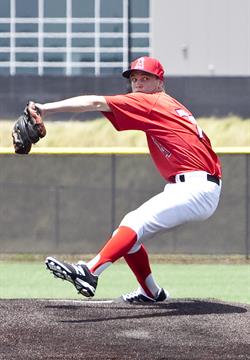 Dawgs trounce Bombers in series opener