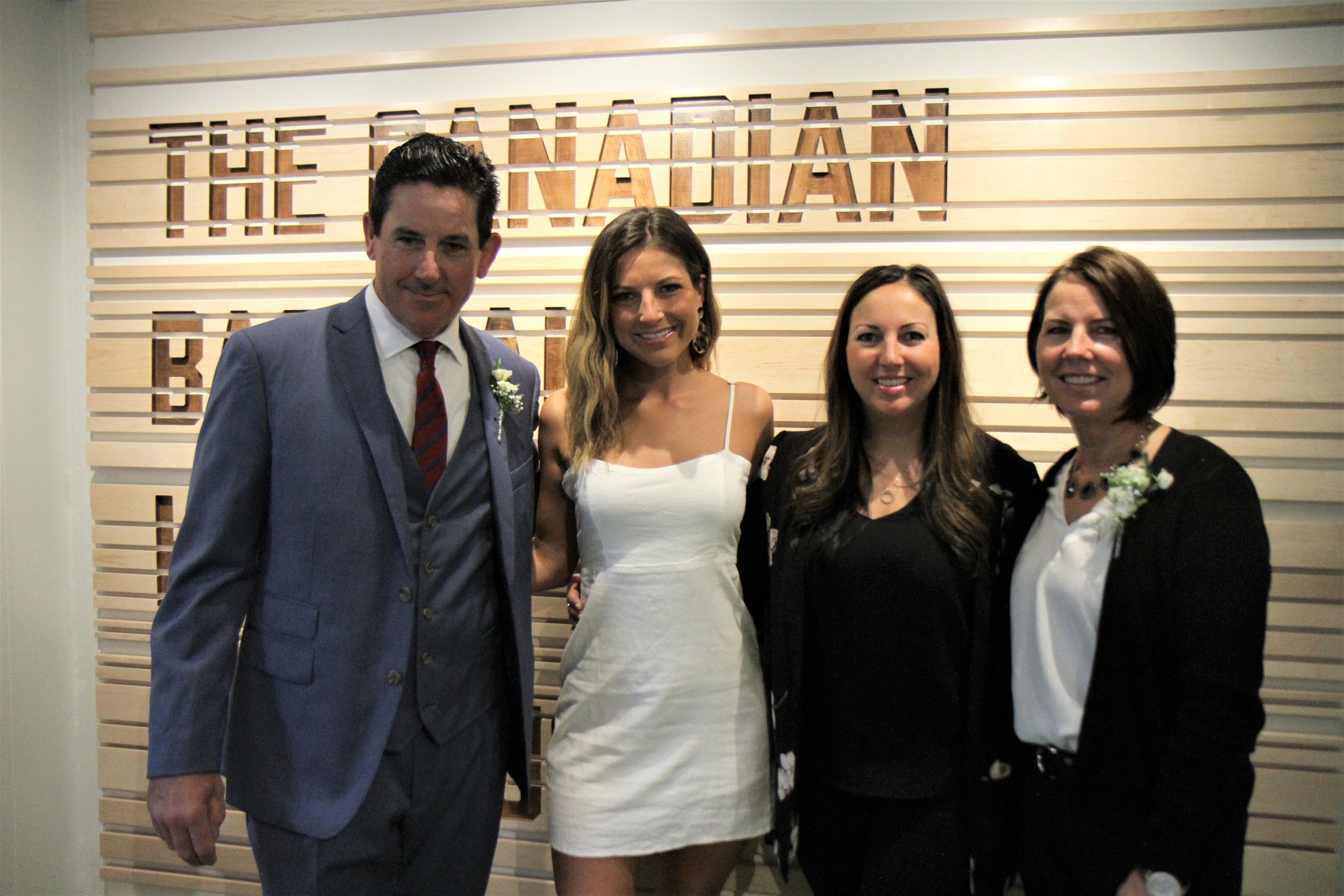 Thomson celebrates ball hall honour with family, fellow Olympians