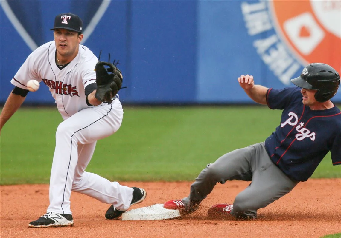 Daniel Pinero adds versatility for Toledo Mud Hens 