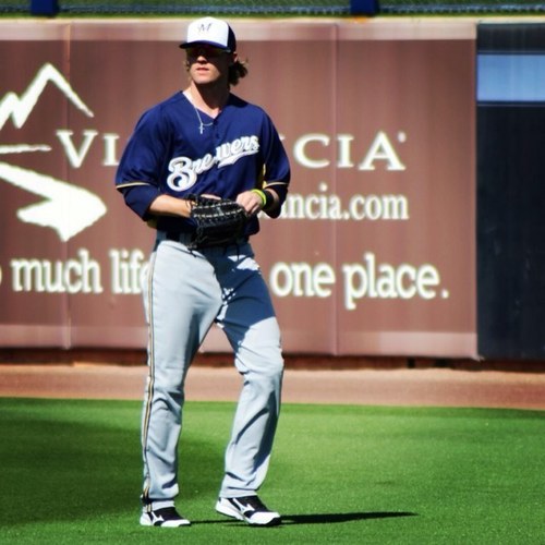 The Brewers chose OF Chag Stang (Surrey, BC) from Midland College in 2009.