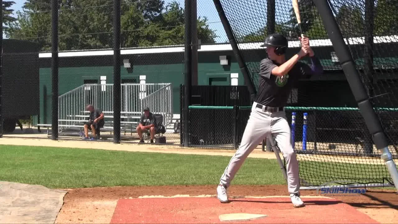 Melton leads Dawgs to win over Bulls