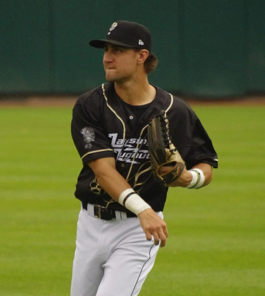 Jay Blue: De La Cruz, Dillon, Kirwer, Lopez, Nolan, Romano