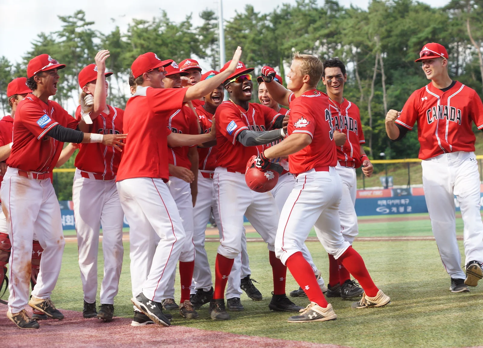 U-18 Baseball World Cup: Canada powers past Netherlands