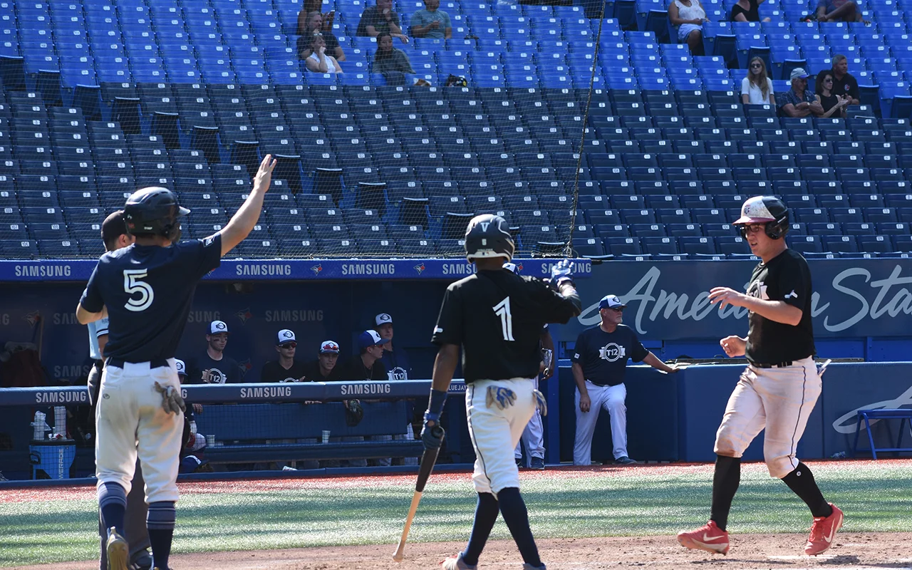 Young delivers key hit to lead Team Roberto Alomar to win in Prospects Game