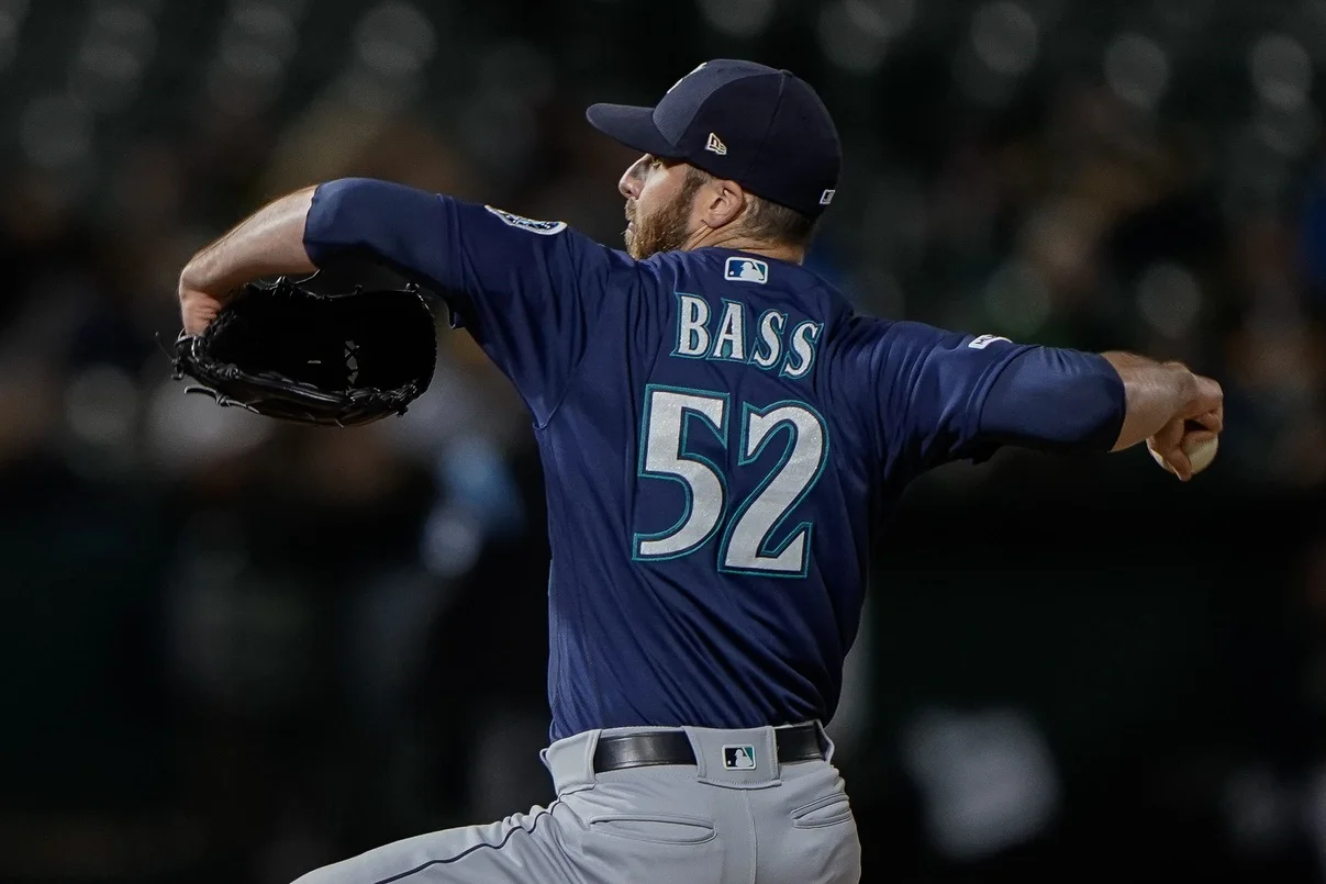Blue Jays claim Anthony Bass off waivers
