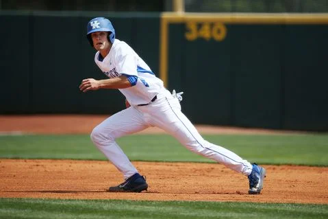 Canadian Corosky negotiates long-term deal for Mariners' first-rounder