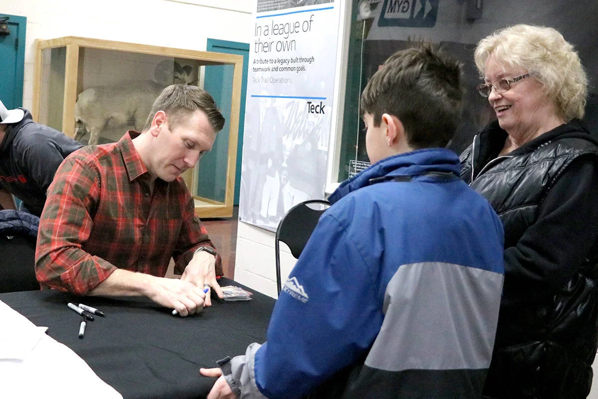 Bay returns home, visits with Trail fans