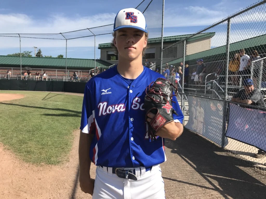 Elliott: Plenty of Canucks on PG's top 25 JUCO teams