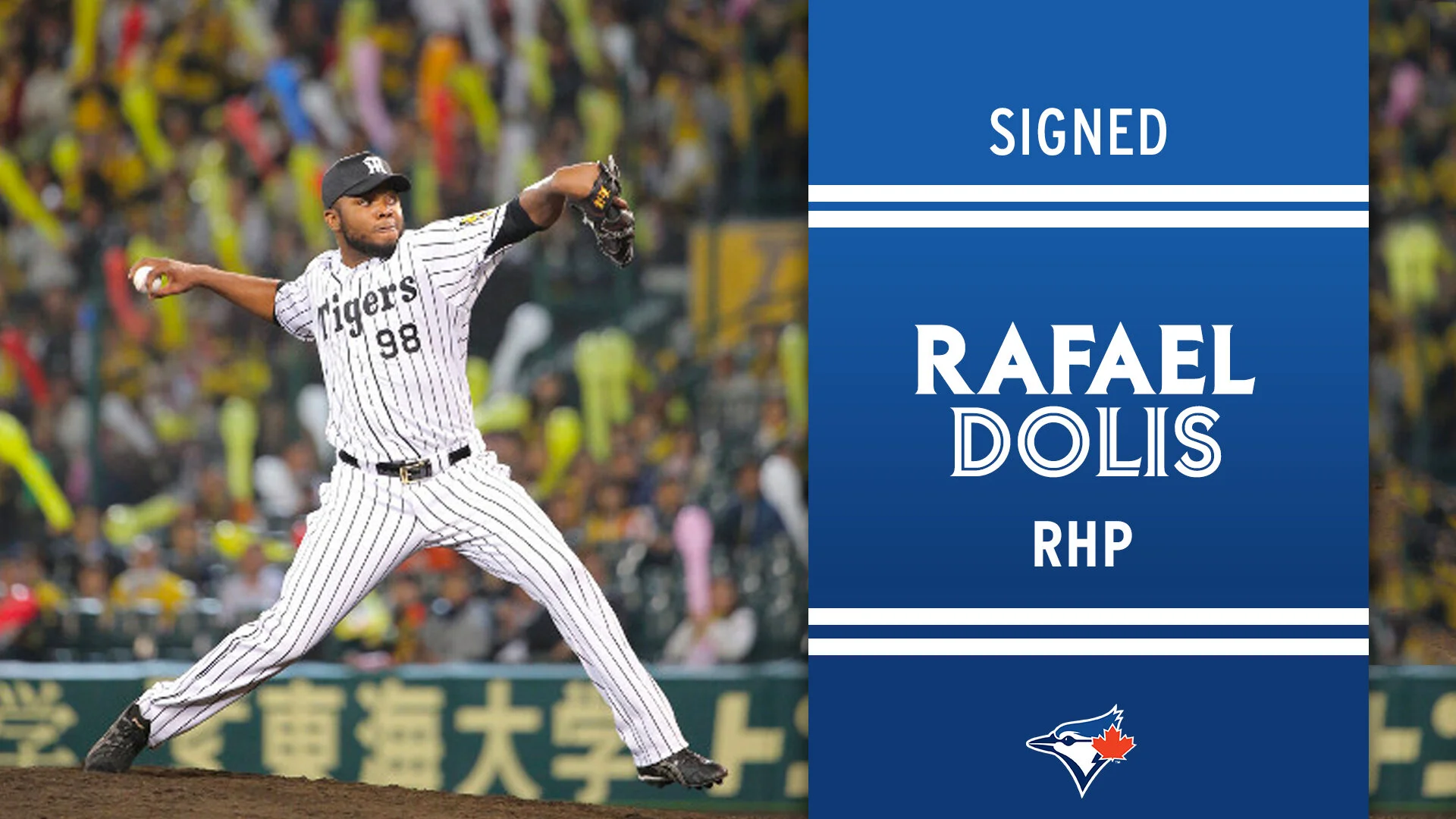 Blue Jays officially sign Dolis, designate Valera