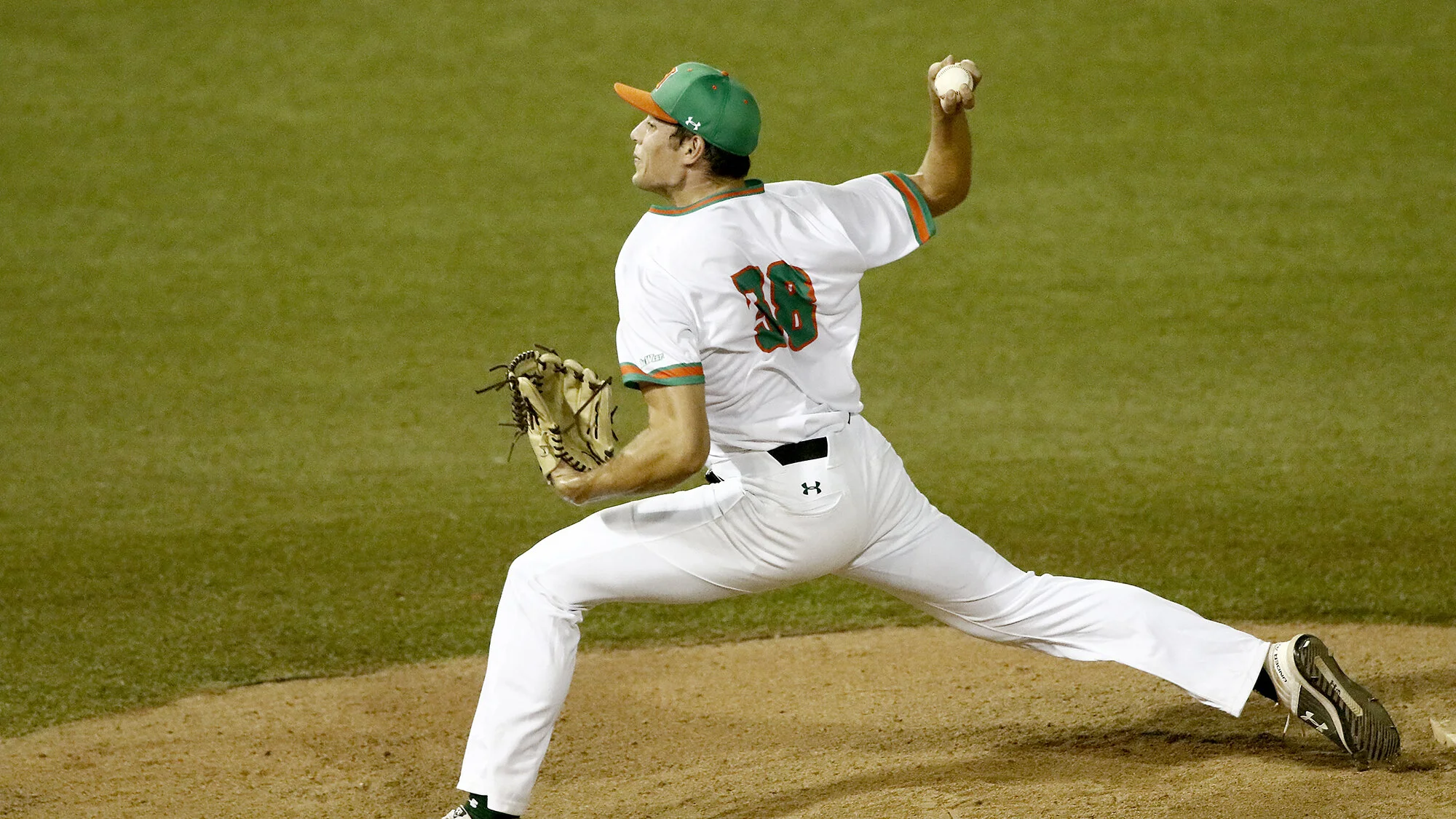 Cade Smith named University of Hawaii top male scholar athlete