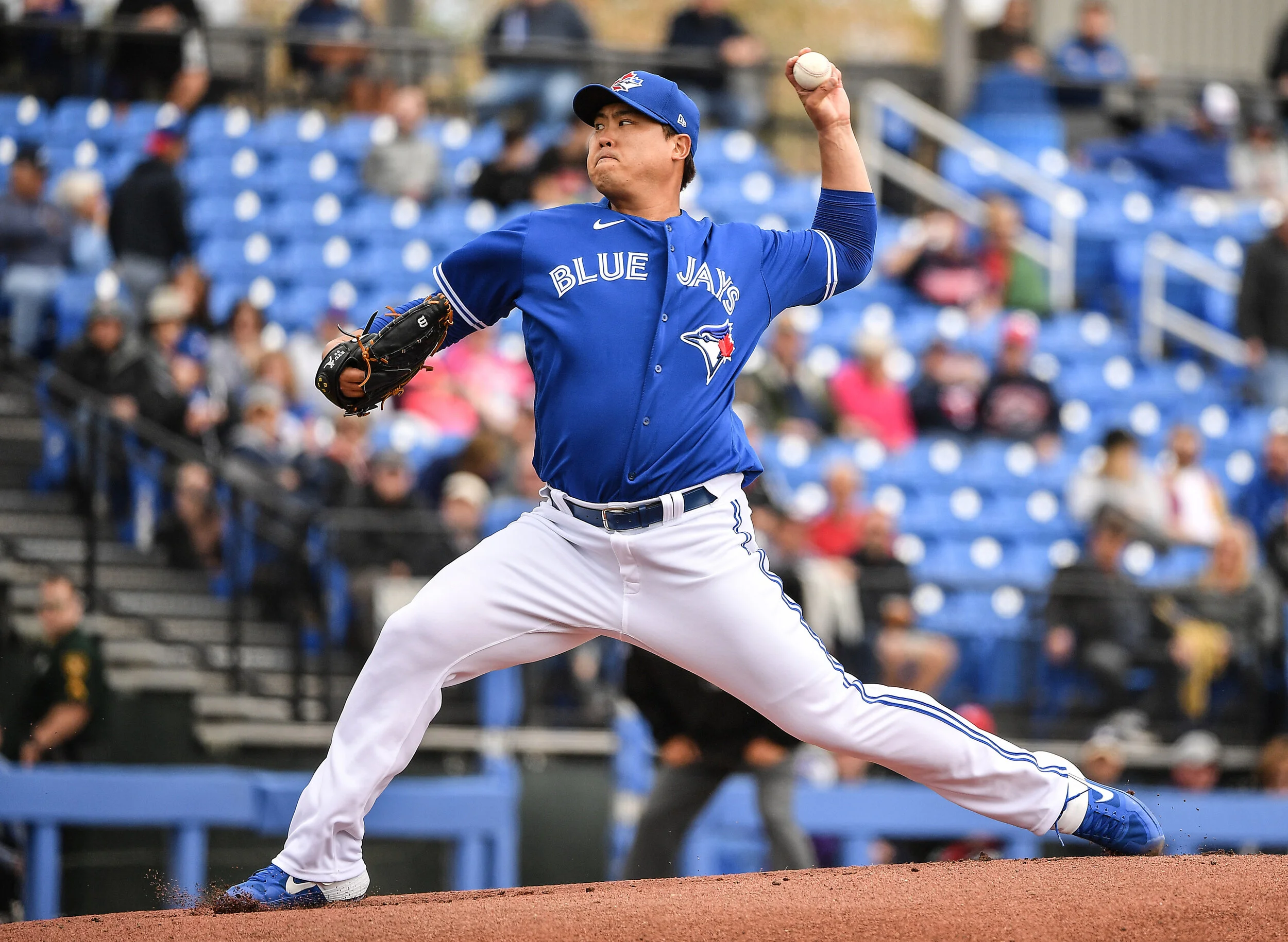 Elliott's 9 innings: Hudson, Johnson, pictures, Ryu, West