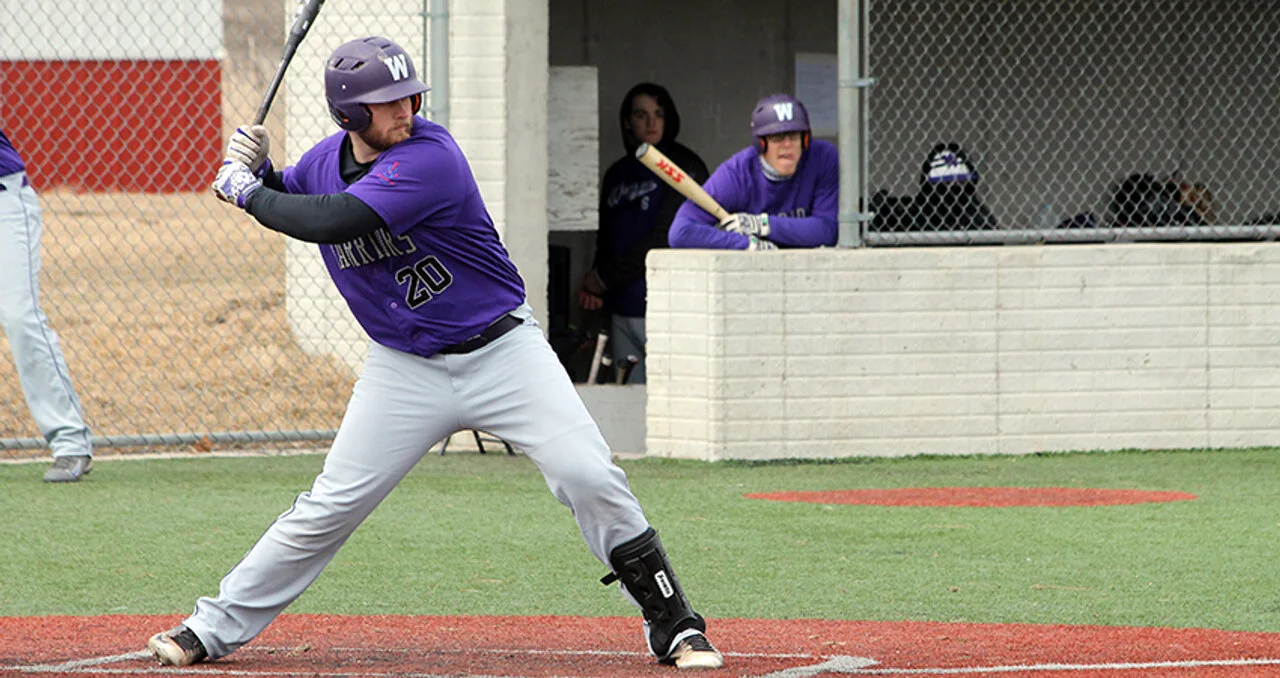 IBL's Baycats sign MacDonald