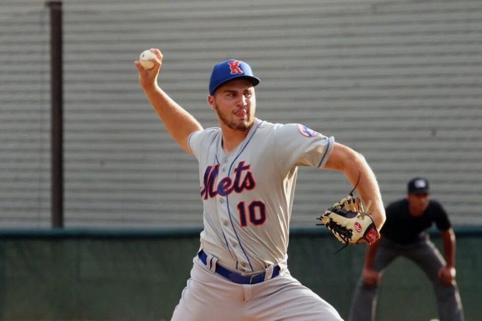 Goldeyes add James, Watland