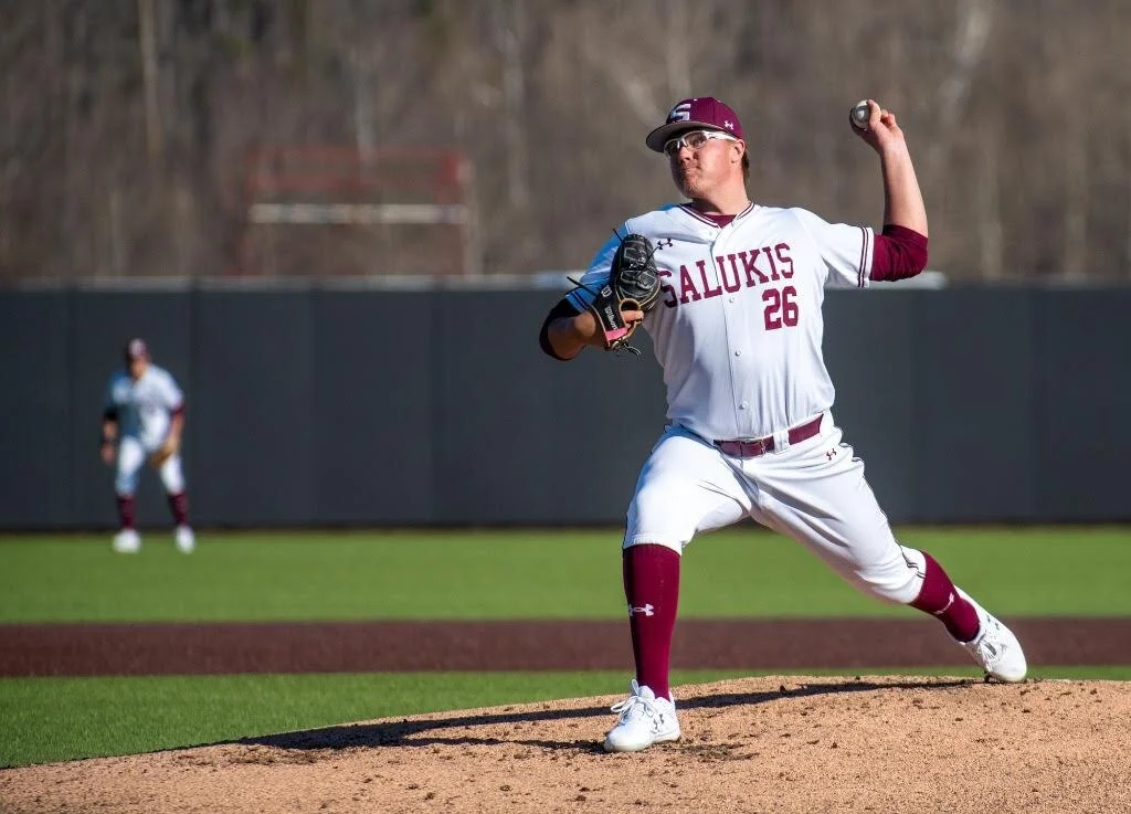 Babcock, Peters lead Salukis to 8-0 start to season 