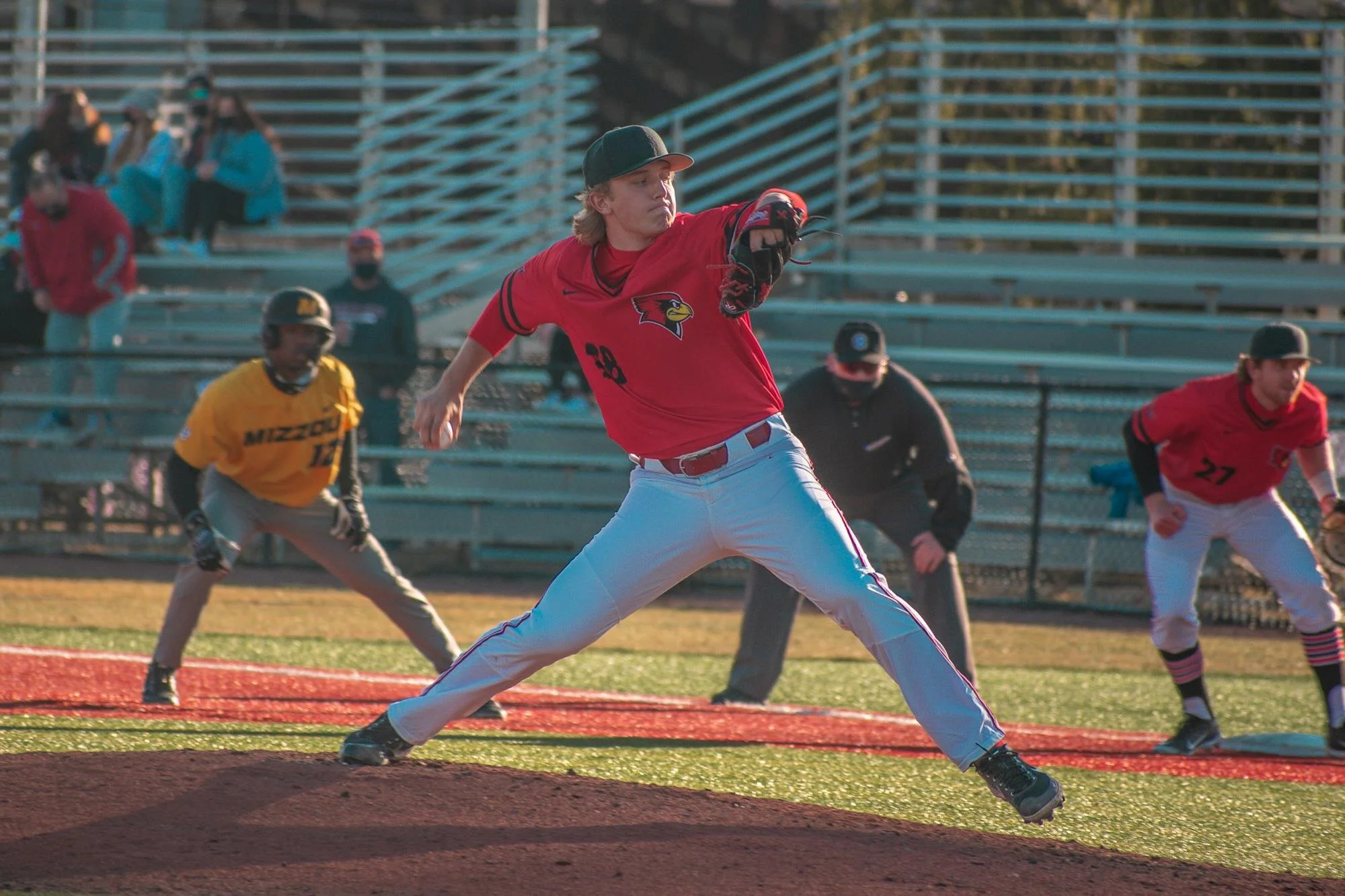 Lussier gets win, Huggins goes deep in Illinois State win 