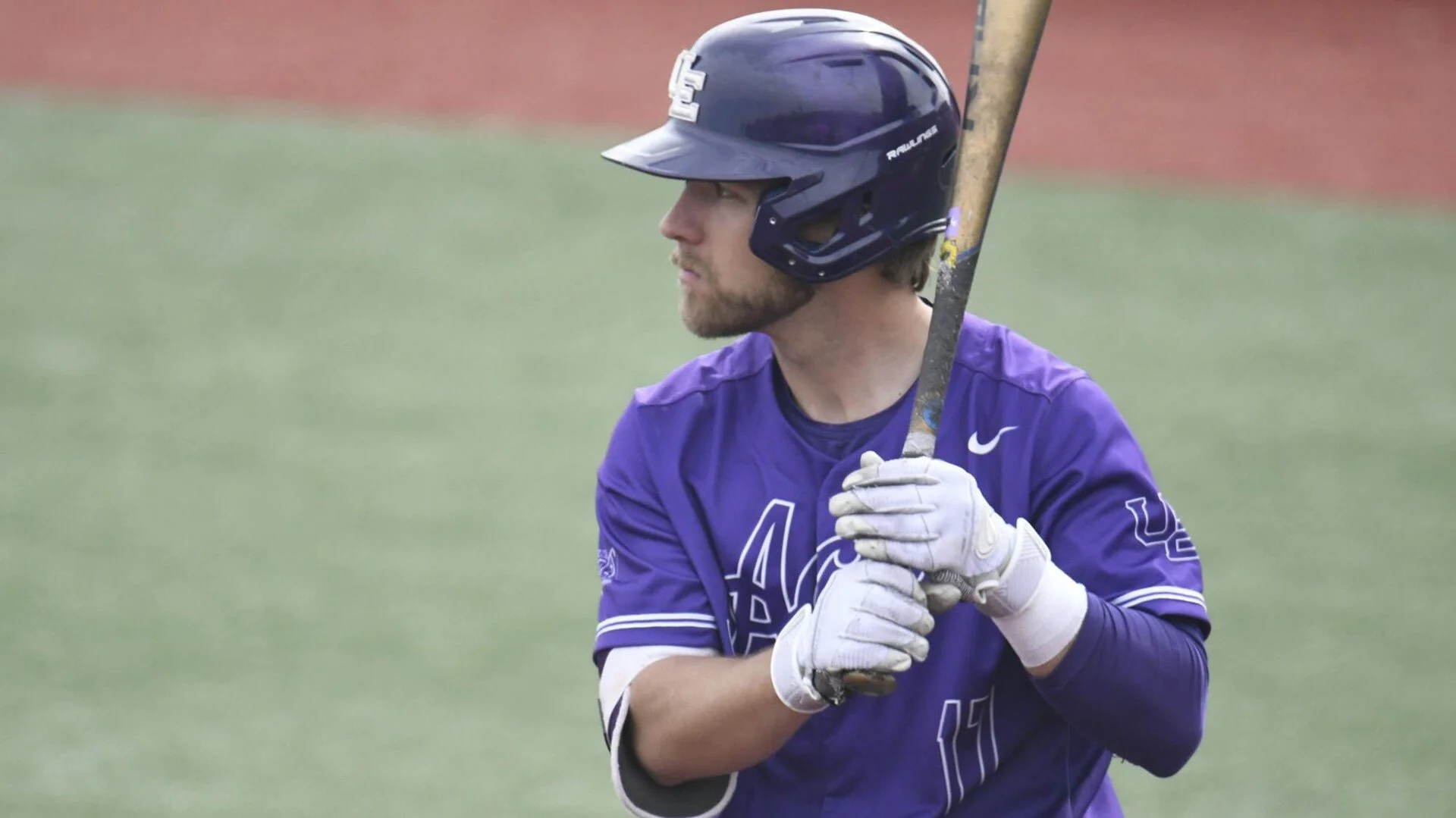 Wilkes has two hits (RBI) to help Evansville draw an Ace in nitecap