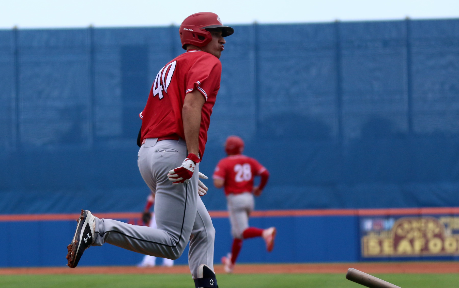 Dominican Republic rallies to beat Canada