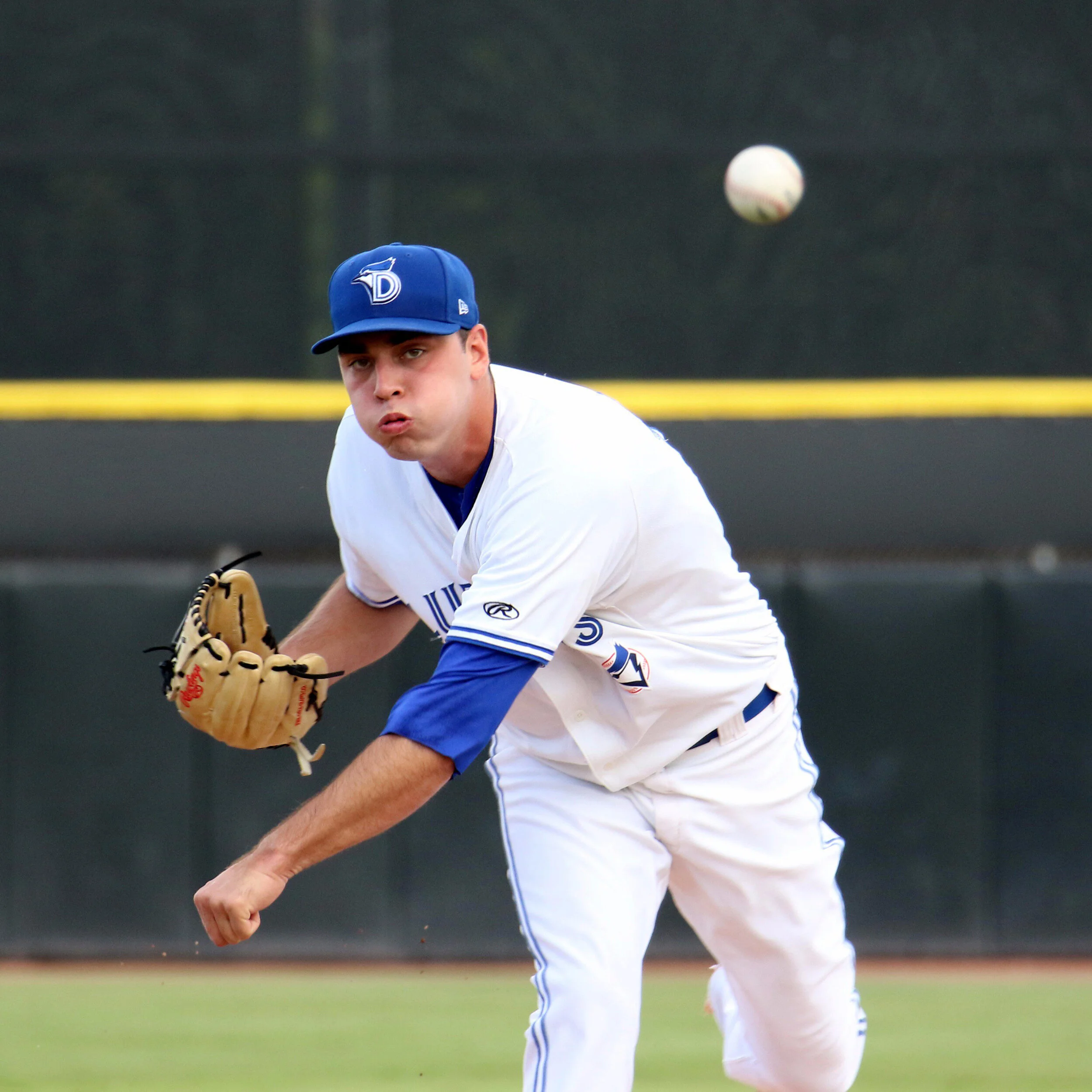 Blue Jays call up Saucedo, option Beasley