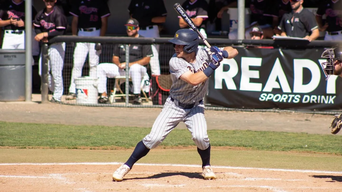 Grant named Canisius Rookie of the Year