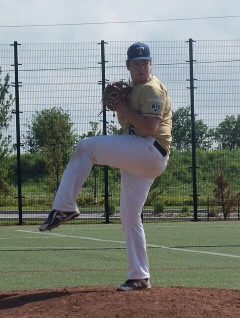 Ontario Terriers go 5-3 to open CPBL play