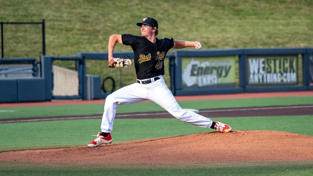 Bratt bringing it for Black Bears in Draft League