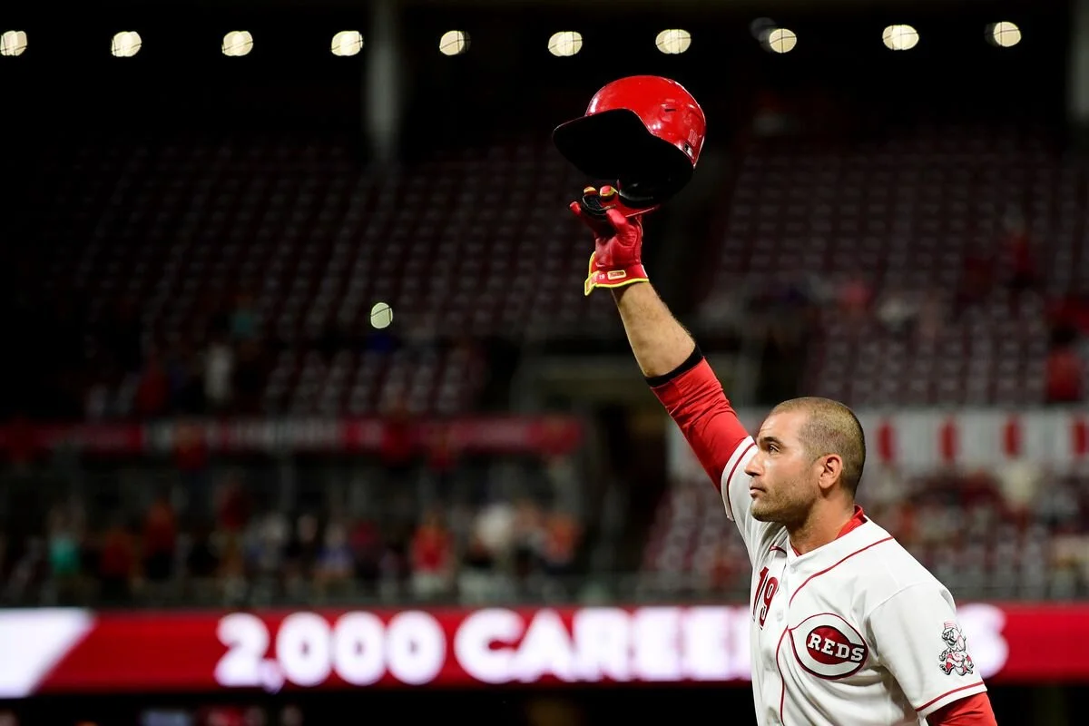 Munro: Votto's 2,000th hit and other Canuck MLB hitting accomplishments