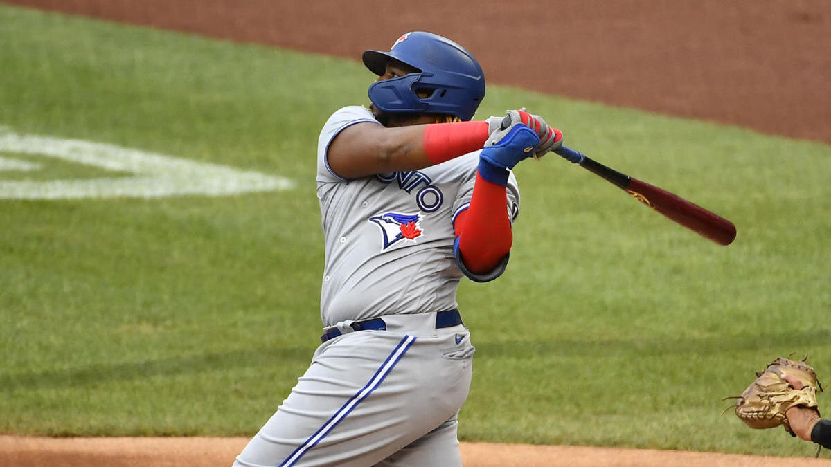 Guerrero Jr.'s 39th HR second-most by a Canadian in a MLB season