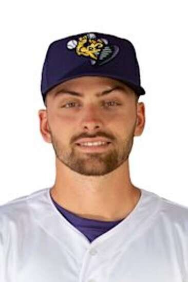 Julien homers in three straight games to lead Kernels into playoffs