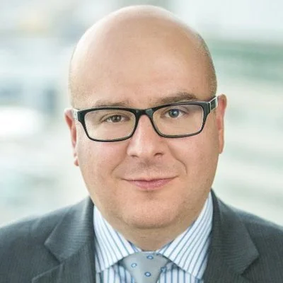 Bronfman’s assistant shattered by end to split-season “’Project’