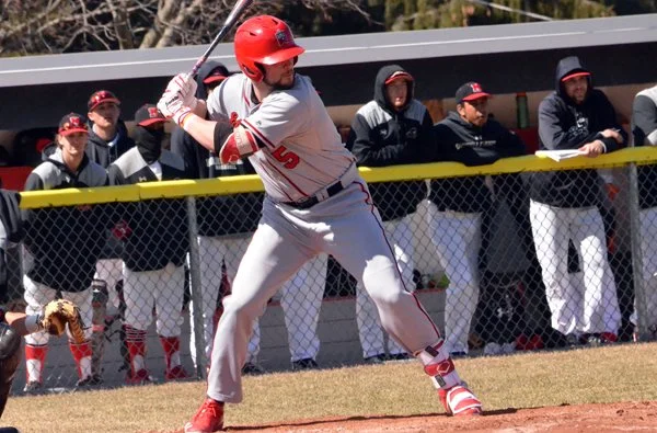 IBL's Hamilton Cardinals re-sign Renaud