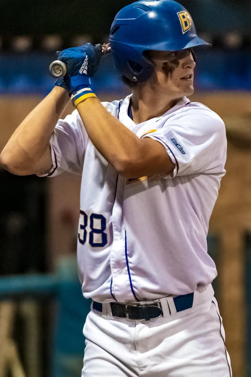 Nanaimo NightOwls add Hendriks, Vrlak