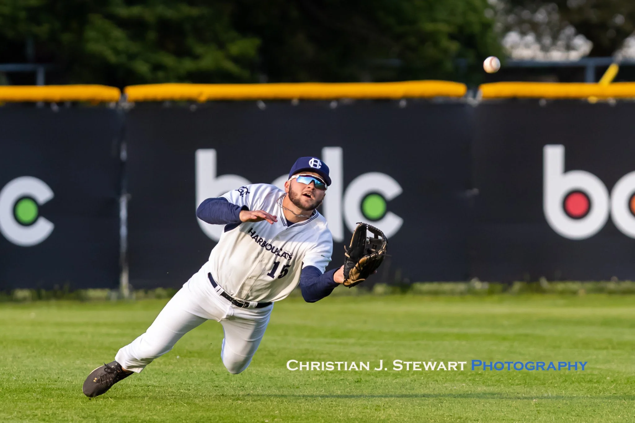 HarbourCats make statement with Opening Day victory