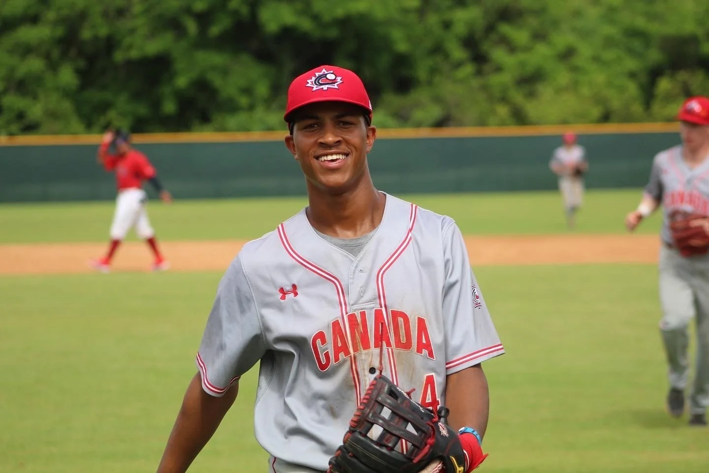 Juniors edged by FCL Phillies, but Hall, Pilon, Pineau star