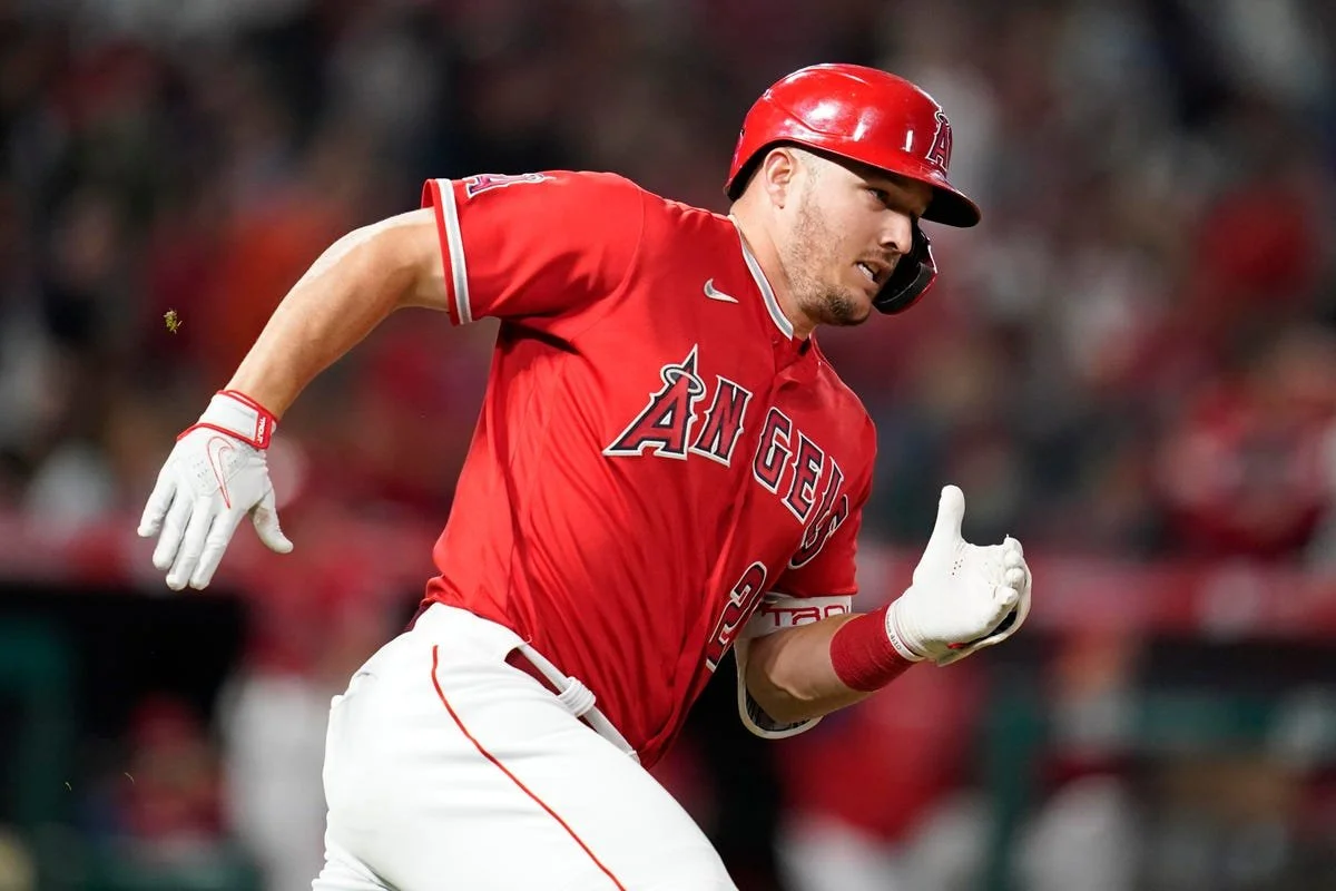 Whicker: The Angels try ... yet still without a post-season trip since 2014
