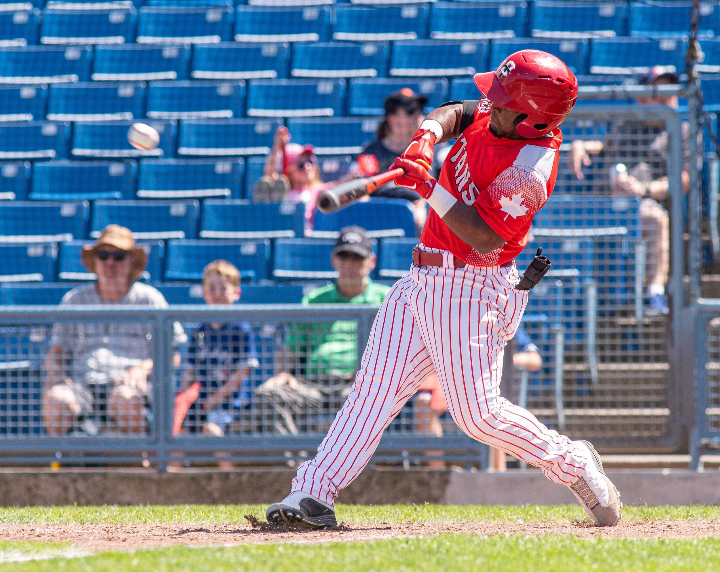 Titans fall in extras to Capitales to wrap up first half