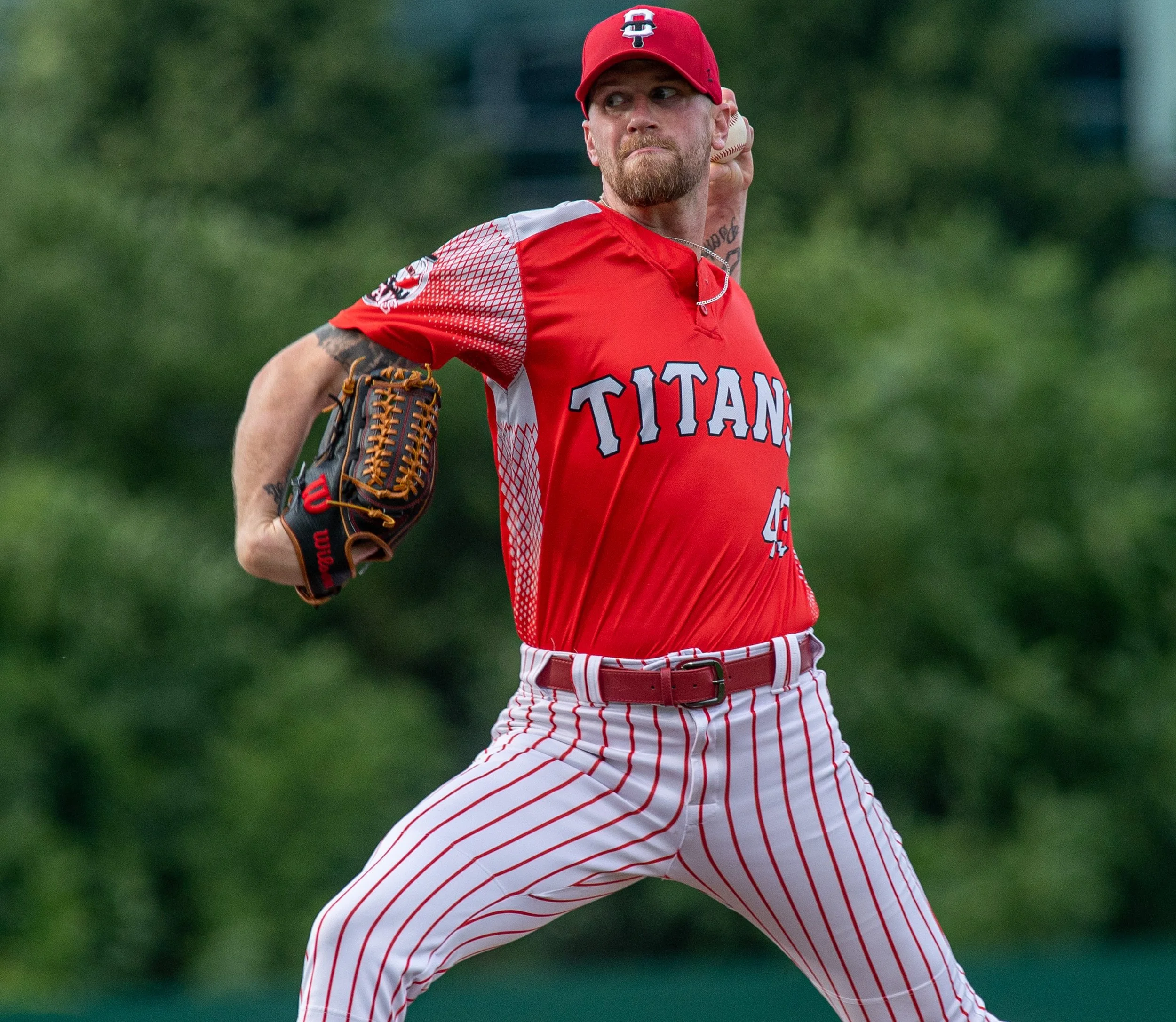 Grills goes the distance in Titans' victory over Crushers