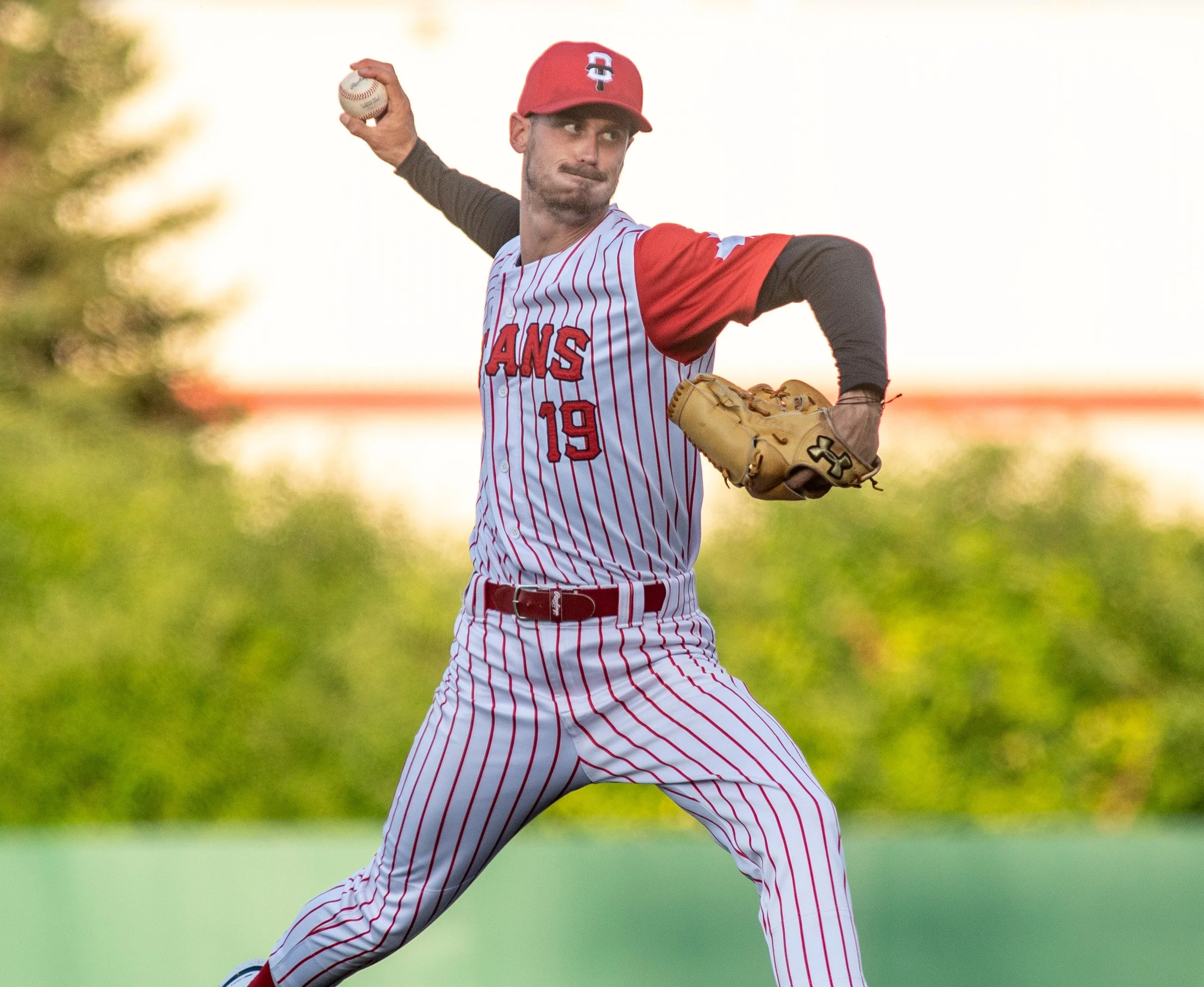 Westcott re-signs with Ottawa Titans