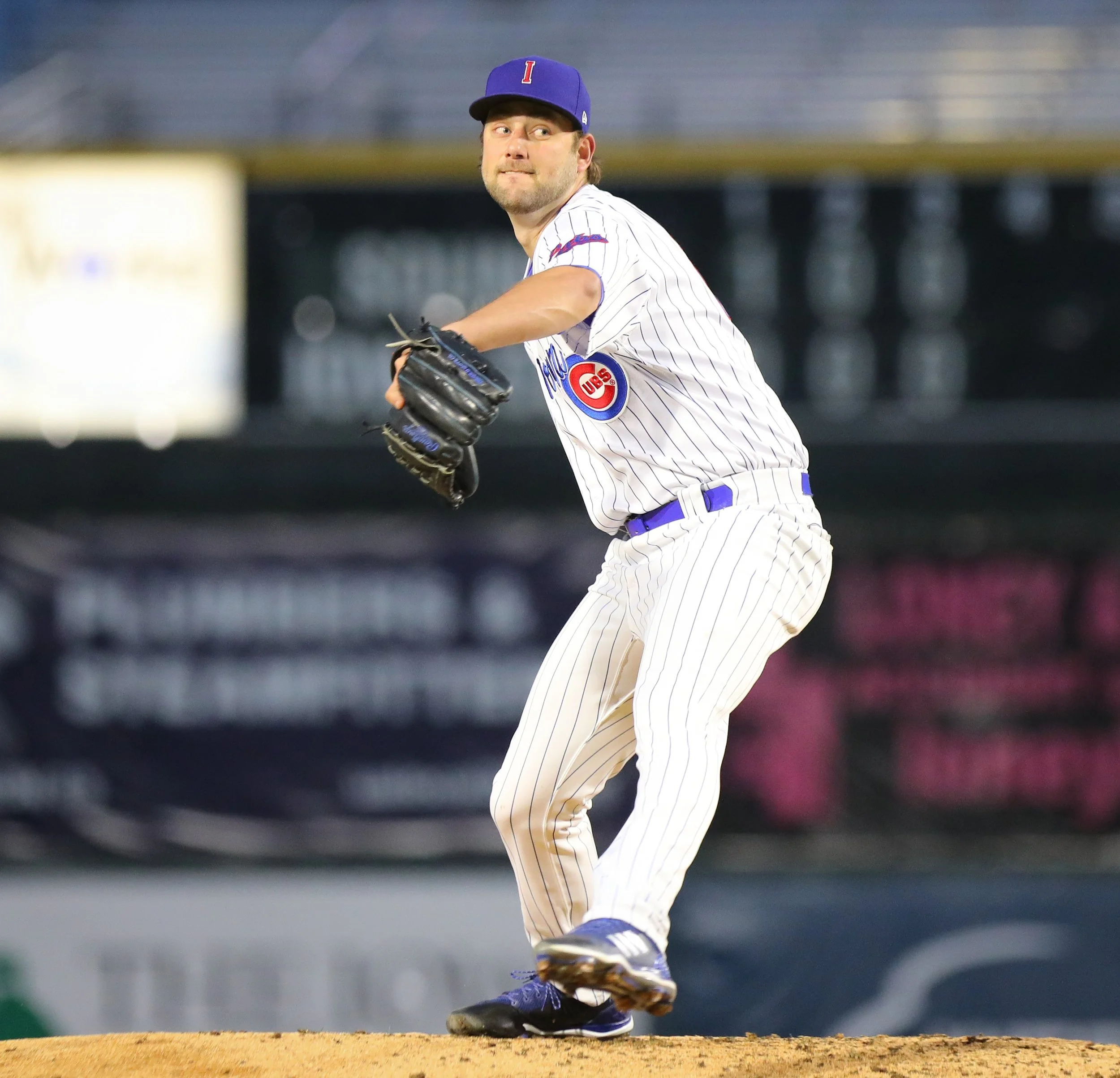 Ottawa Titans sign Clifton