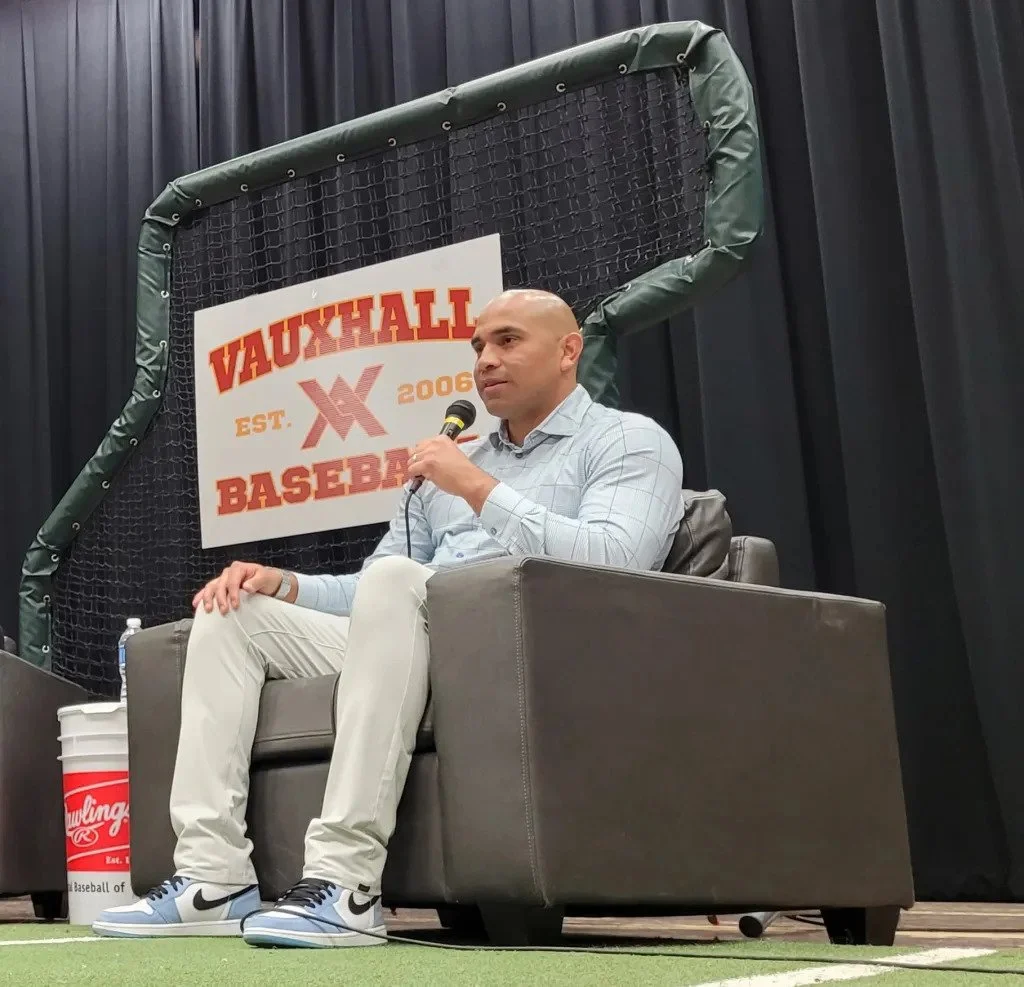 Wilson: Romero shares wisdom at Vauxhall Academy awards banquet