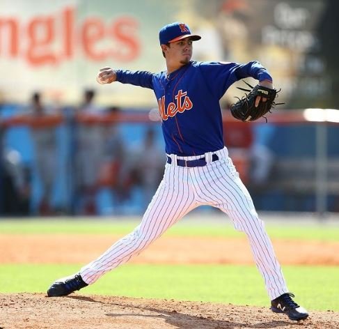 Ottawa Titans sign MacDonald, Pineda