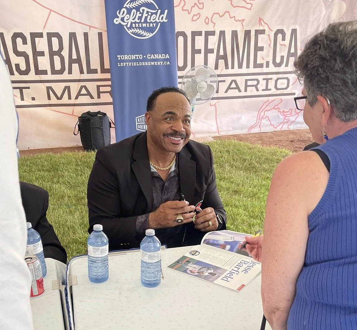 Glew: Jays fans show love for Barfield at his Canadian ball hall induction