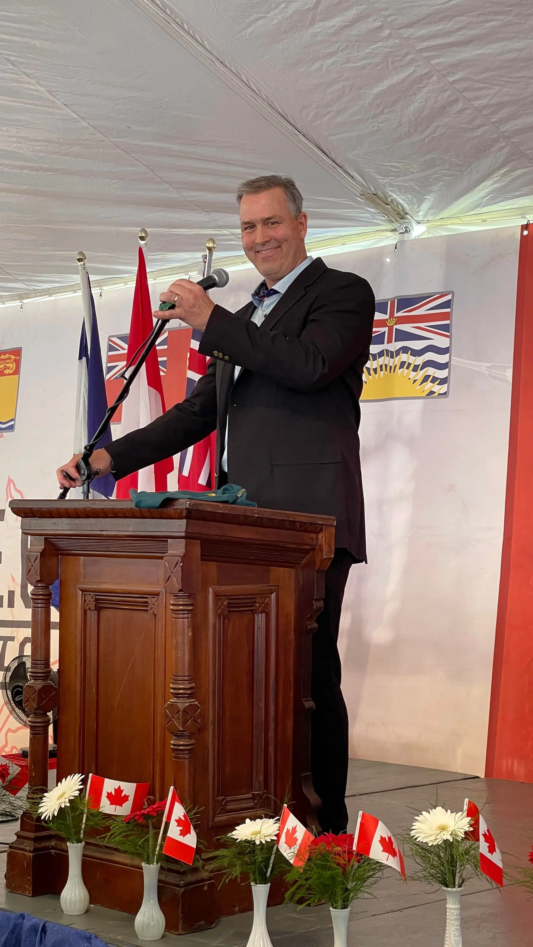 Glew: Emotional Boucher grateful for Canadian ball hall honour 