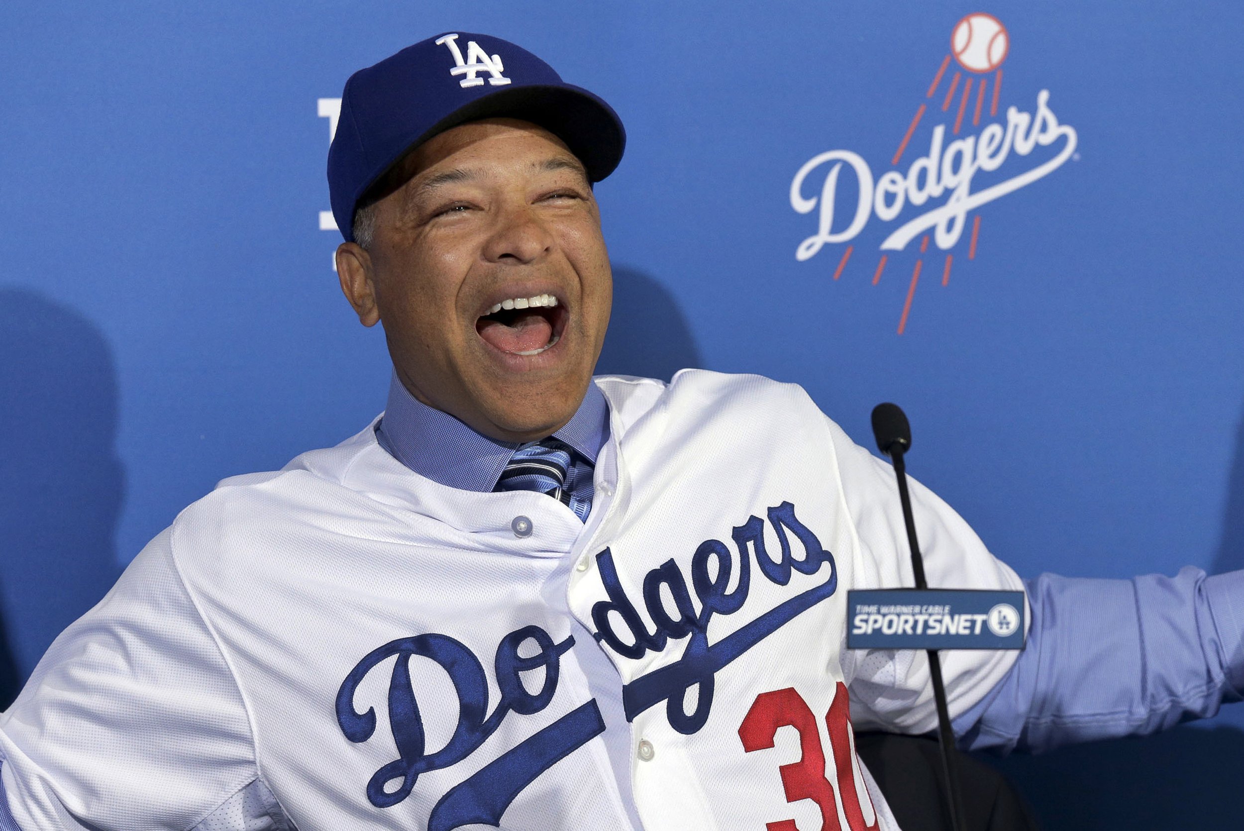 Whicker: Could Dave Roberts rise to level of LA managers Alston and Lasorda?