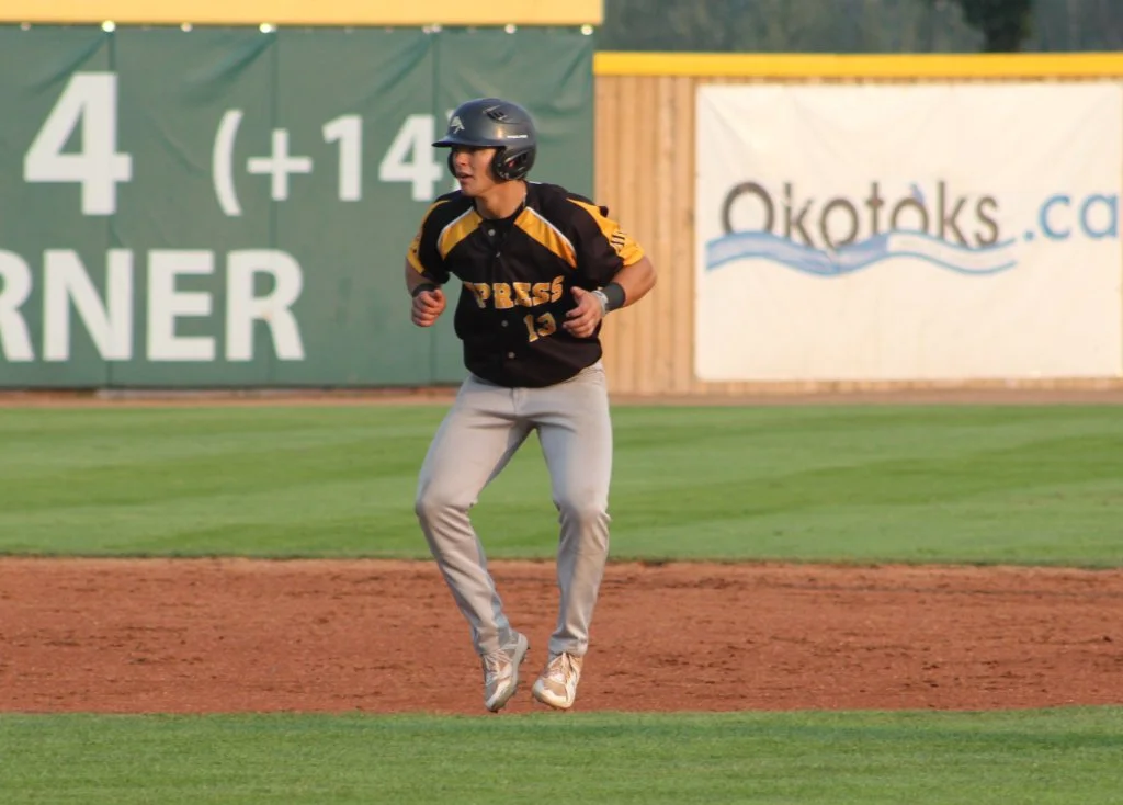 Wilson: Tweet sets WCBL record with 36-game hitting streak