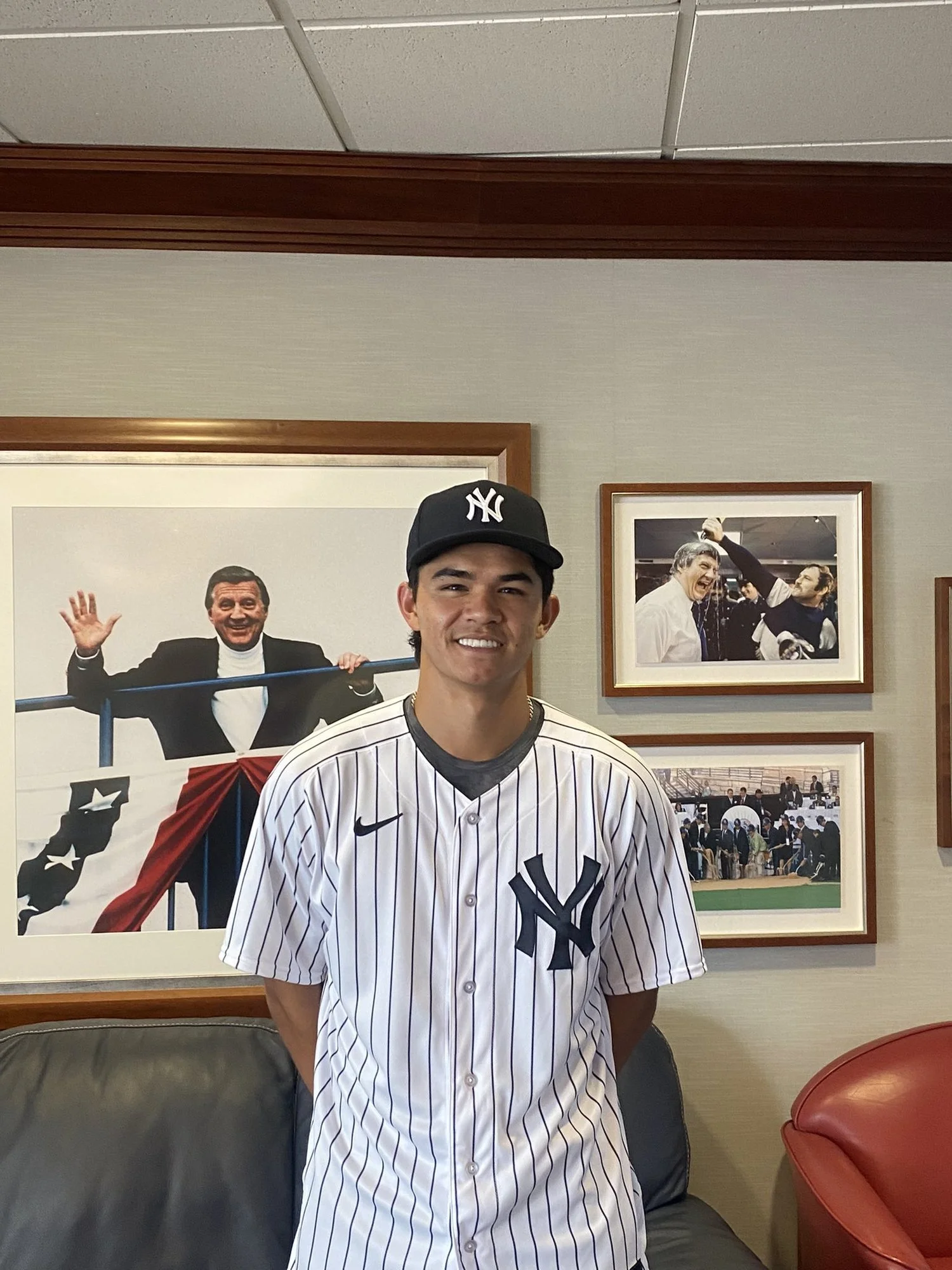 Elliott: Kyle Carr surprise third rounder of Canuck roots to Yankees - Updated