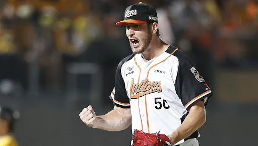 Shushkewich: Dykxhoorn back to ace-like form in CPBL