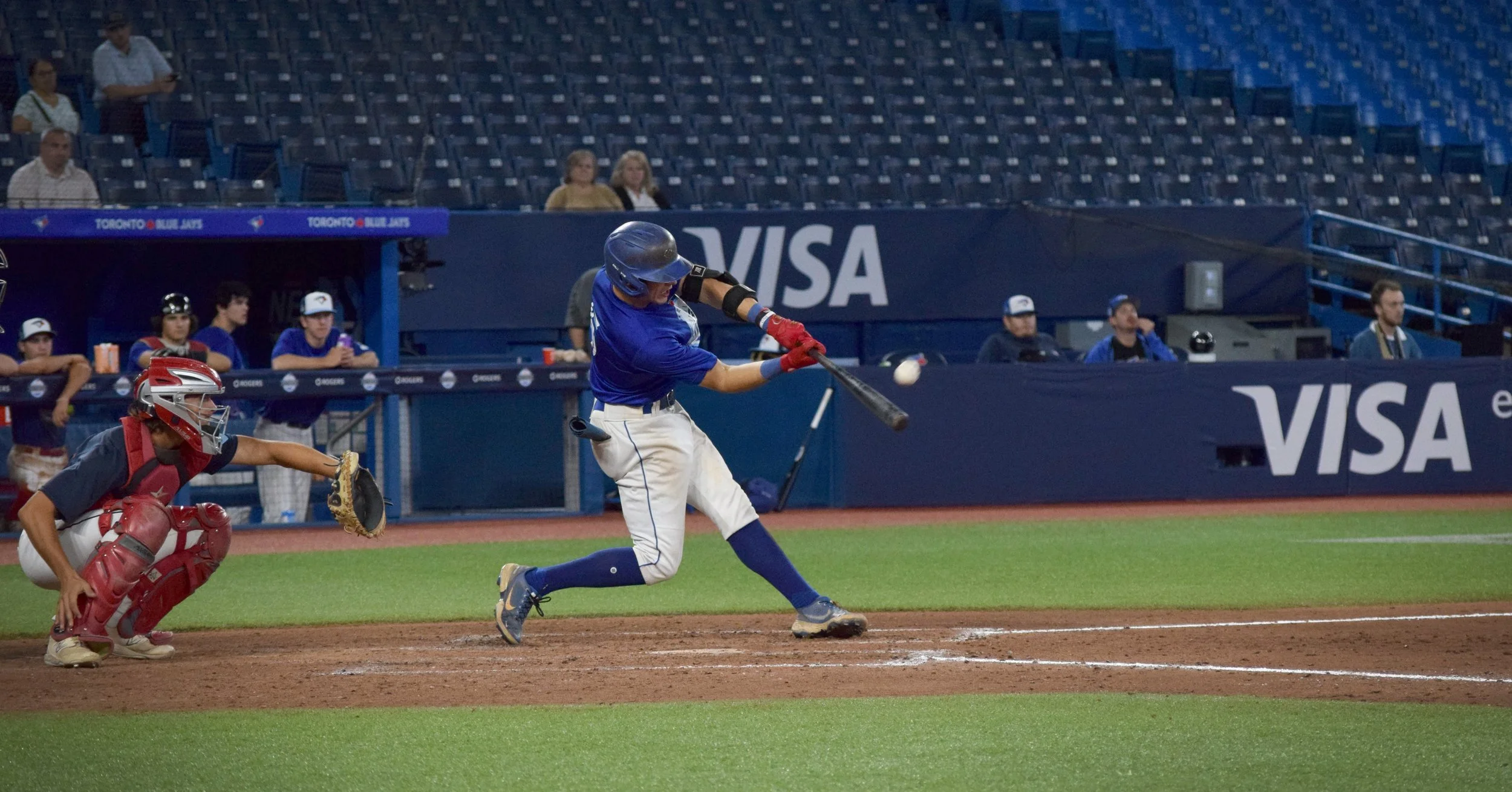 Stalony goes deep, Baker knocks in two to lead Team Royal to win